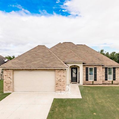 4626 Aubrey Ann Dr, Addis, LA 70710