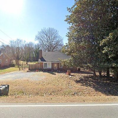 410 E Vandalia Rd, Greensboro, NC 27406