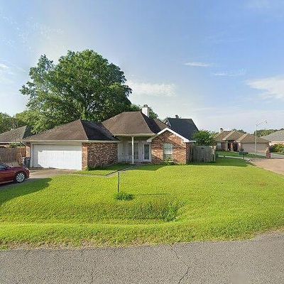 416 Burgess Dr, Broussard, LA 70518