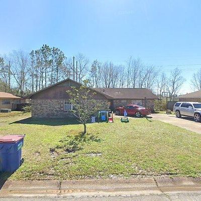 42 Fleetwood Dr, Gulfport, MS 39503