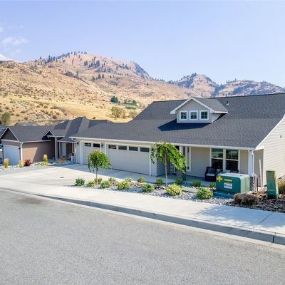 424 Spring View Pl, Chelan, WA 98816