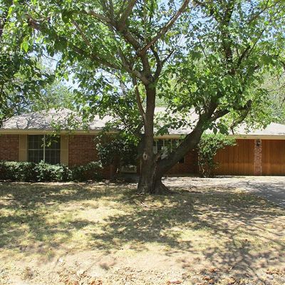 508 S Harrison St, Pilot Point, TX 76258