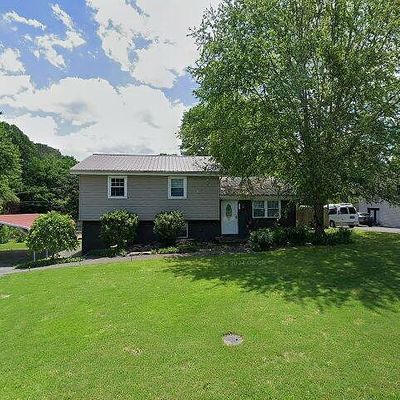 5120 Lake Circle Dr Ne, Cleveland, TN 37312