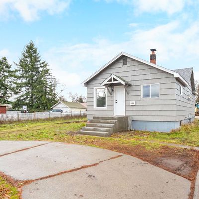 5203 N Crestline St, Spokane, WA 99207