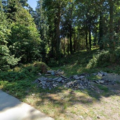 5214 Forest Ave Se, Mercer Island, WA 98040