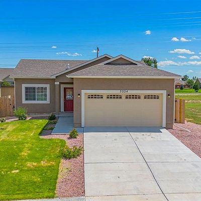 5224 Gannet Ln, Pueblo, CO 81008