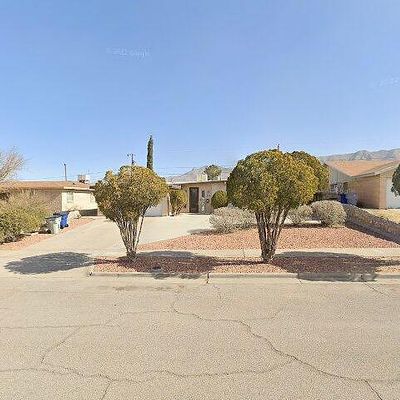 525 Marthmont Way, El Paso, TX 79912