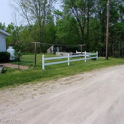 5309 Smiths Creek Rd, Kimball, MI 48074