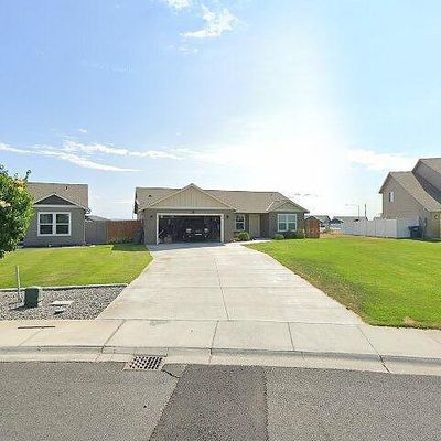 54 Parkside Loop, Ephrata, WA 98823