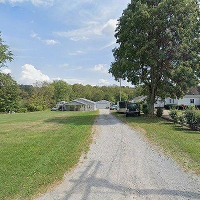 498 Smiths Ferry Rd, Midland, PA 15059