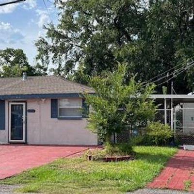 5024 Karen Dr, Marrero, LA 70072