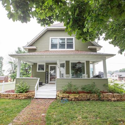 504 N Washington St, Cuba City, WI 53807