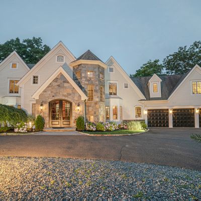 6 Waters Edge Way, Ridgefield, CT 06877