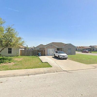 604 Legionnaire Dr, Los Fresnos, TX 78566