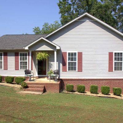 606 Hudson St, Tuscumbia, AL 35674