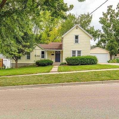 610 18 Th Ave, Monroe, WI 53566