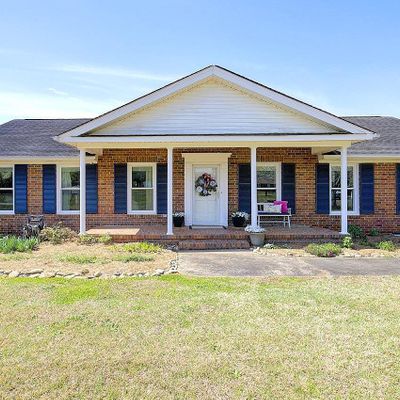 621 Lake Rd, Easley, SC 29642