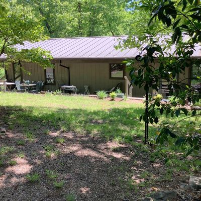 621 Hester Gap Rd, Cleveland, GA 30528