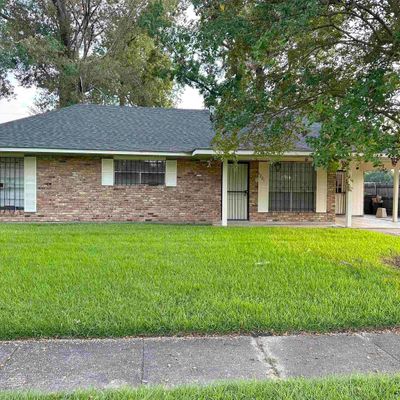 6221 Lotus St, Baton Rouge, LA 70812