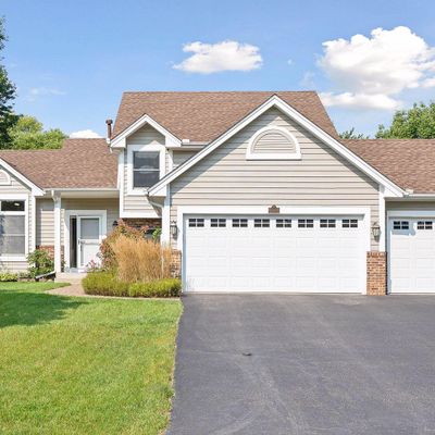 6368 Deerwood Ln, Circle Pines, MN 55014