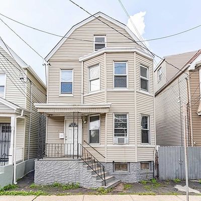 639 S 10 Th St, Newark, NJ 07108