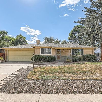 557 Oakland Ct, Aurora, CO 80010