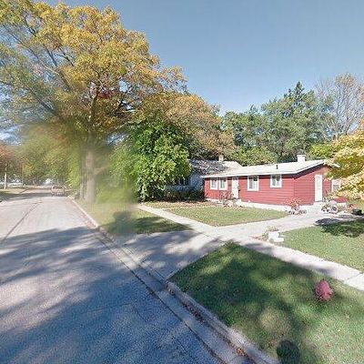 558 Adams Ave, Muskegon, MI 49442