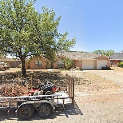 5813 Whitecastle Ln, San Angelo, TX 76901