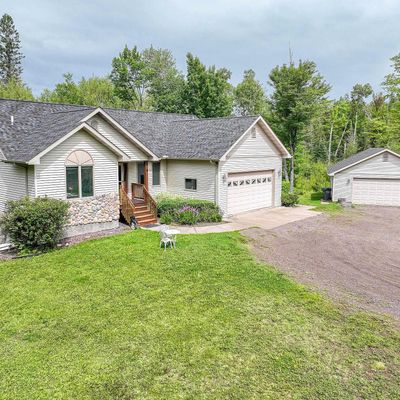 5961 Arnold Rd, Duluth, MN 55803