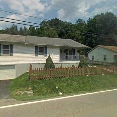 709 Exeter Rd, Appalachia, VA 24216