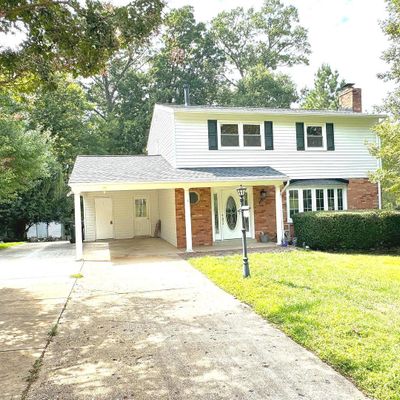 6602 Greenview Ln, Springfield, VA 22152