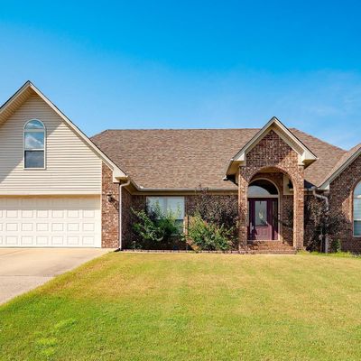 69 Lakeland Dr, Cabot, AR 72023