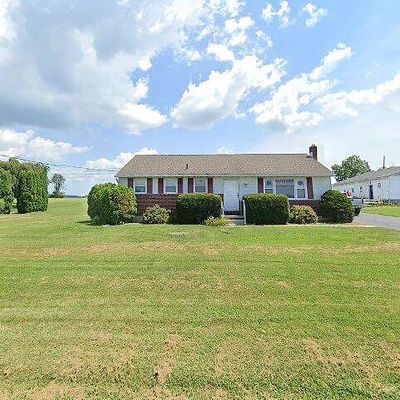 87 S Kemp Rd, Kutztown, PA 19530