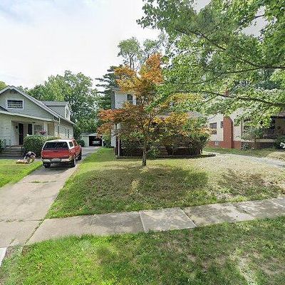 879 Montford Rd, Cleveland, OH 44121