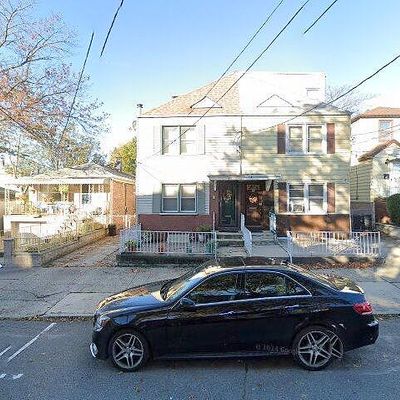 9 Lord Ave, Bayonne, NJ 07002