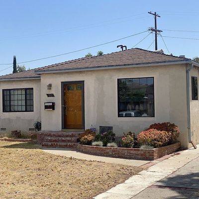 7832 Croydon Ave, Los Angeles, CA 90045