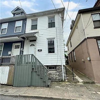 810 Pine St, Easton, PA 18042