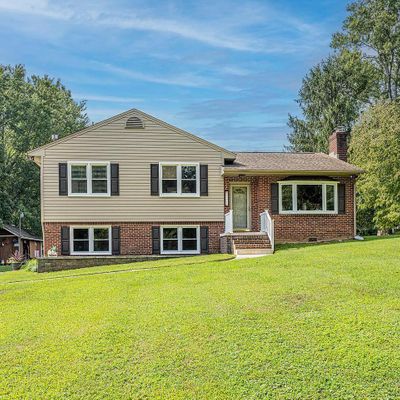 8101 Valley Ln, Ellicott City, MD 21043