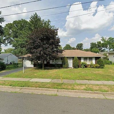 915 Maple Ave, Piscataway, NJ 08854