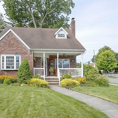 1 42 35 Th St, Fair Lawn, NJ 07410