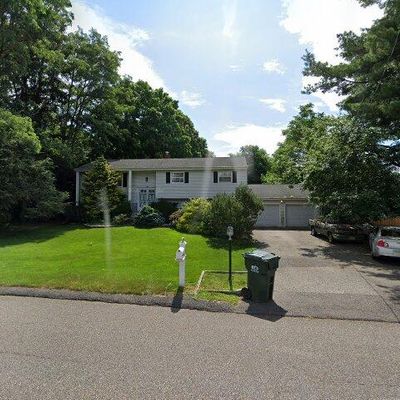 10 Addison Rd, Howell, NJ 07731