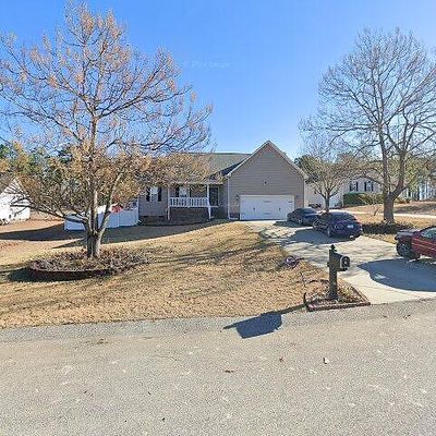 10 Tory Ct, Lillington, NC 27546