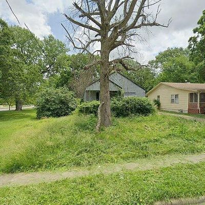 1010 S Ferguson Ave, Springfield, MO 65807