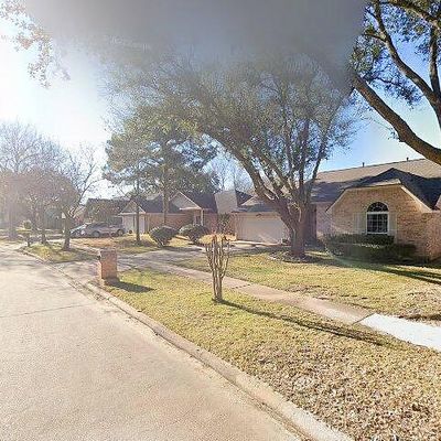 10106 Gusty Winds Dr, Houston, TX 77064