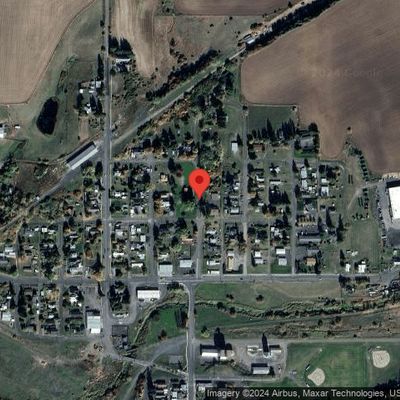 102 N Crosby St #1, Tekoa, WA 99033