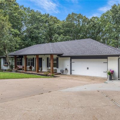 102 Woodale Ln, Rogers, AR 72756