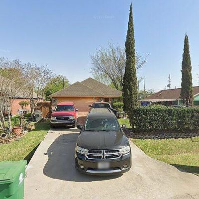 10218 Bamboo Rd, Houston, TX 77041