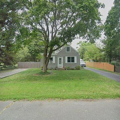 103 Amityville St, Islip Terrace, NY 11752