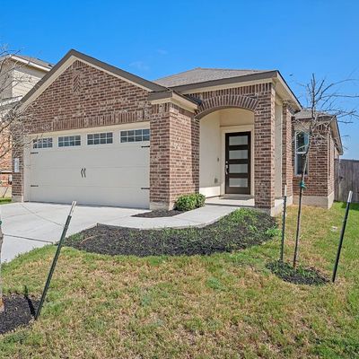 104 Milliner Loop, Hutto, TX 78634