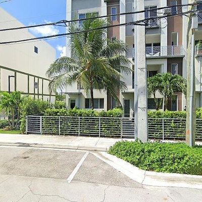 1044 Ne 18 Th Ave #204, Fort Lauderdale, FL 33304